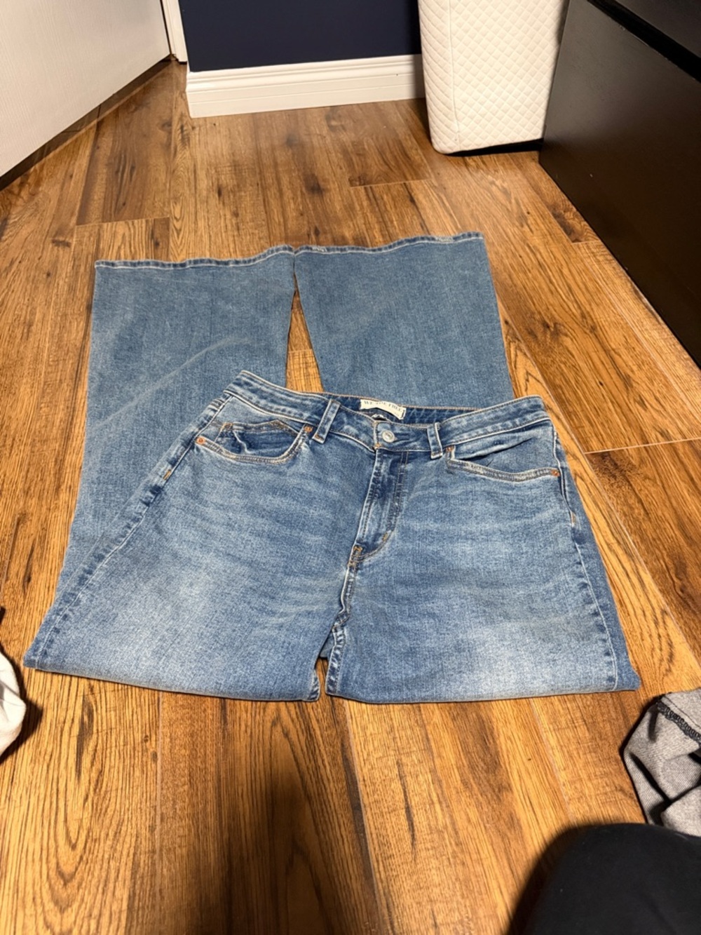 Free people / we the free curvy vintage high rise flare jeans - Picture 2 of 6